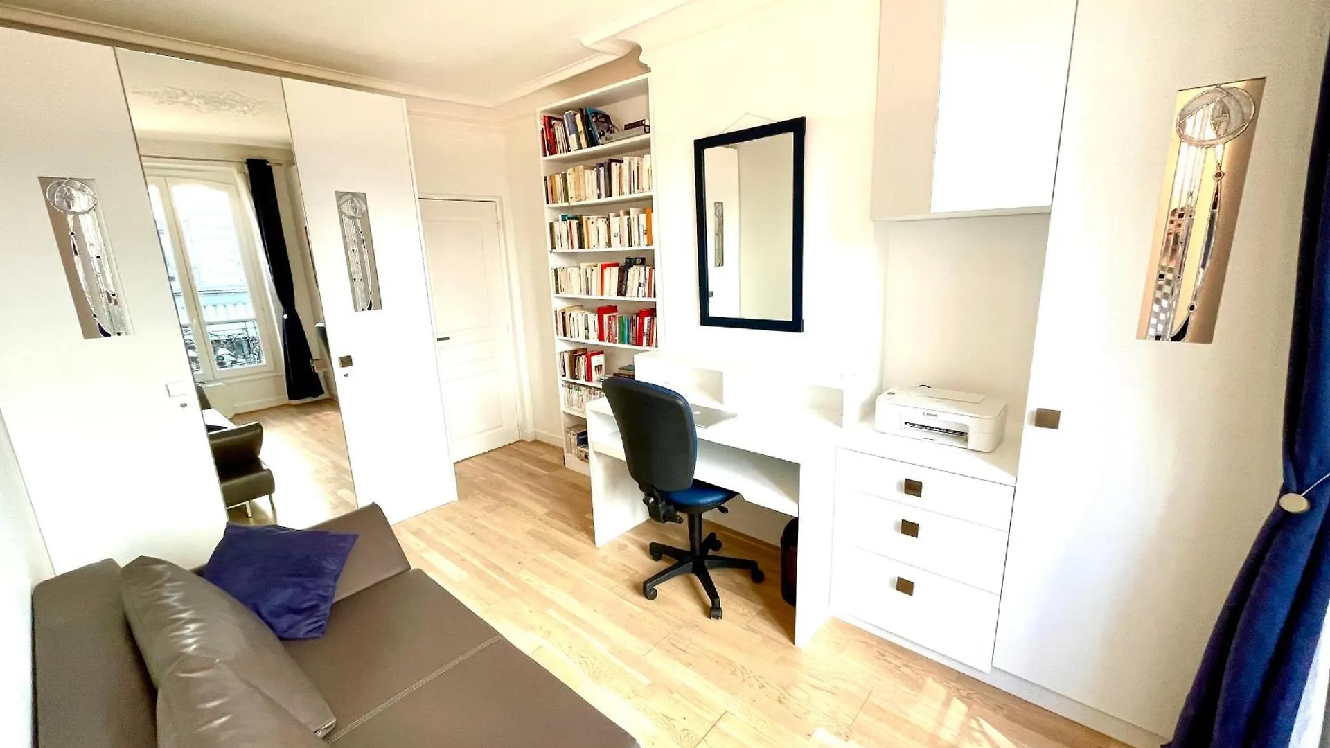 Lovely Montmartre Apartment Paris